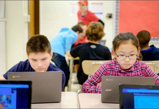 Chromebit is Perfect for Use in Schools