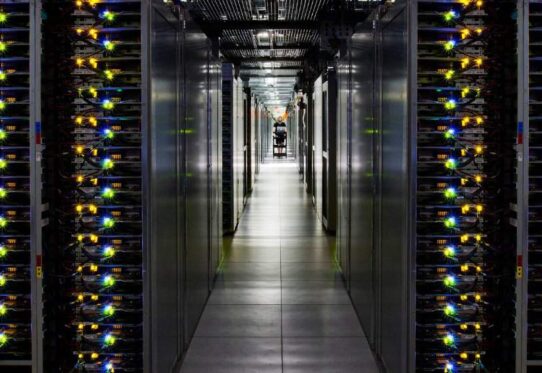 Intel CNA Enables the Next-Generation Data Centre