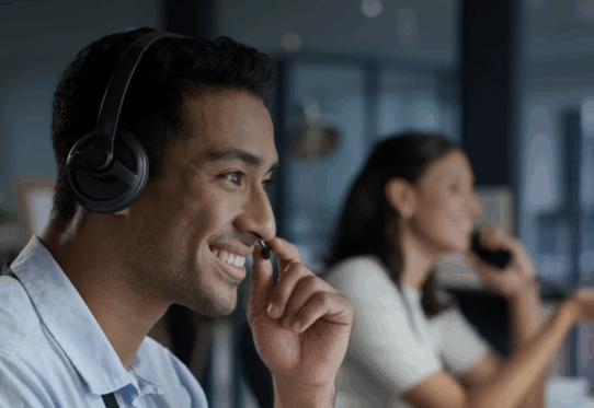 How to Choose the Right Microsoft Teams Contact Centre: Connect, Extend or Unify 